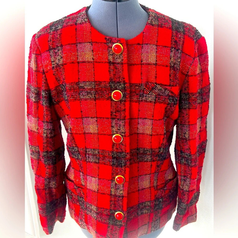 Vintage Sz M Schick & Modern Austria Poland Damari Wool Tartan Red Plaid Blazer